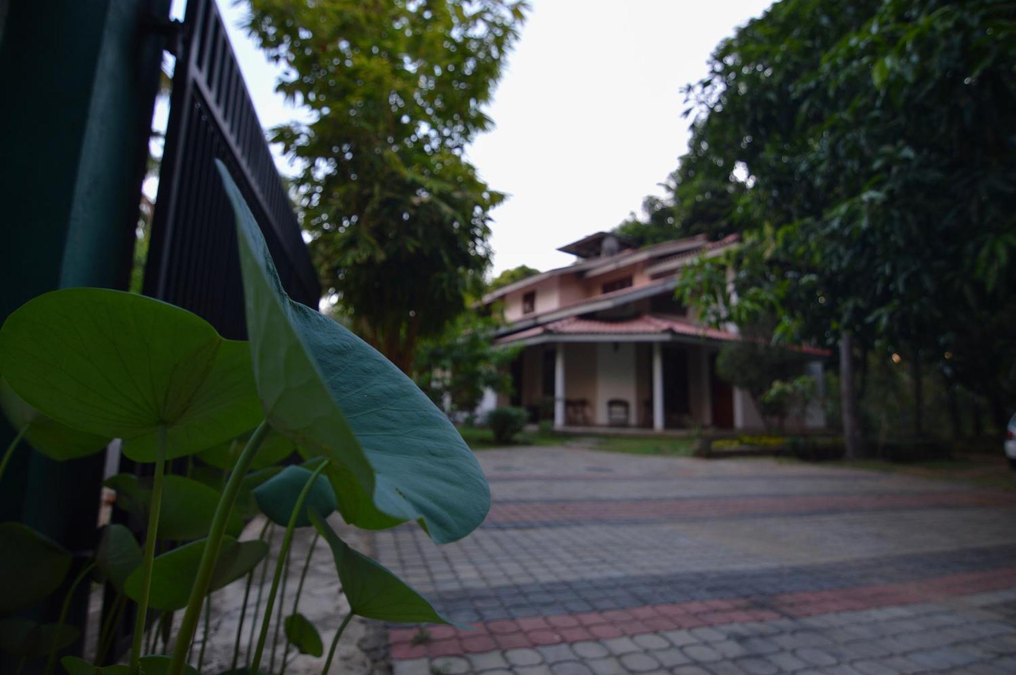 Binara Home Stay Polonnaruwa Exterior photo